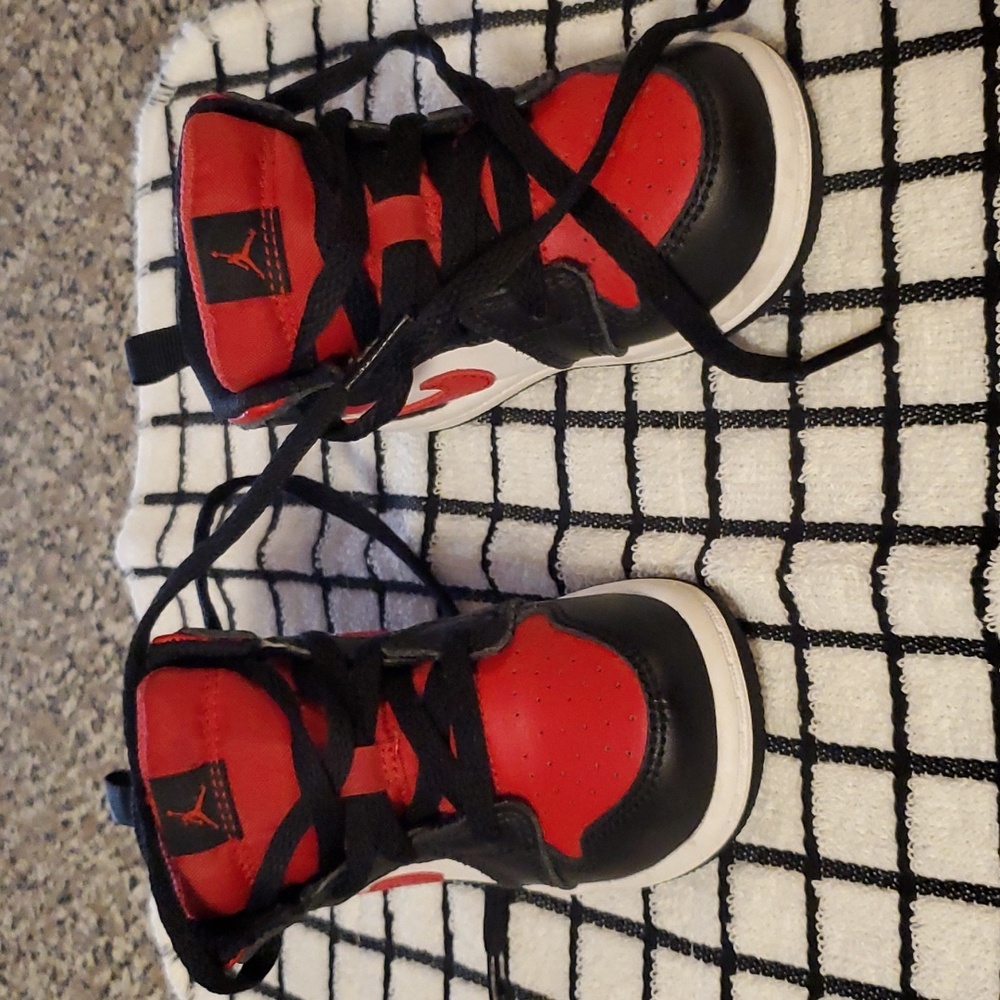 Jordan retro 1 high og (remastered)